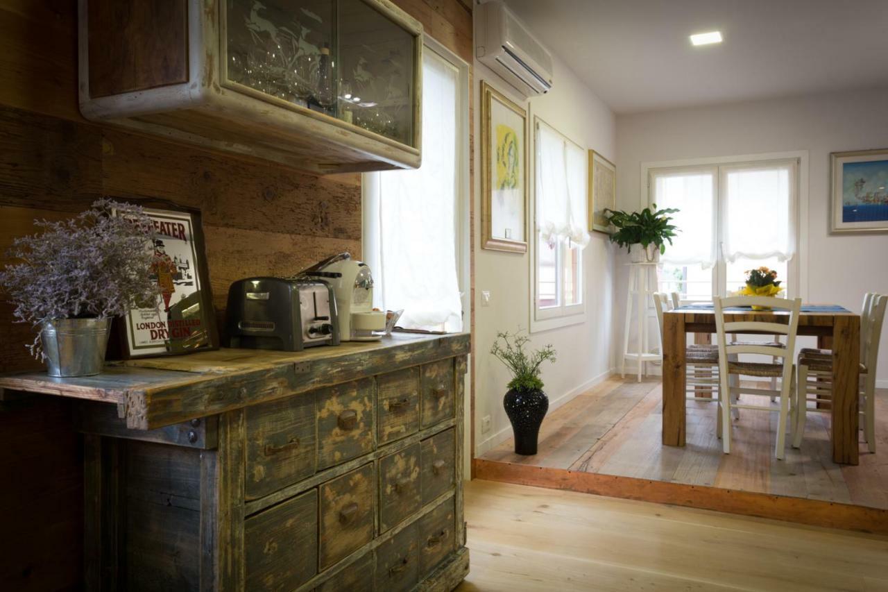 Kia Ora Suite Apartment San Zenone Extérieur photo